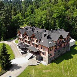 Hotel Salamandra，位于Hoczew的酒店