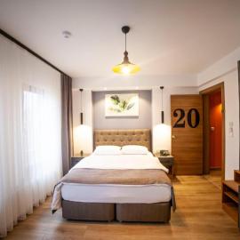 Set Özer Hotel,位于恰纳卡莱的酒店