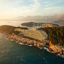 Hotel Croatia，位于察夫塔特的酒店