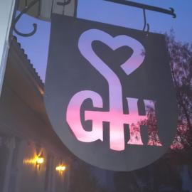 Gasthaus Henri,位于Raisio的酒店