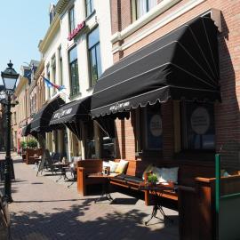 Hotel 't Anker，位于吕伐登的酒店