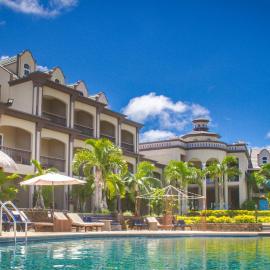 Sunset Reef Resort & Spa，位于潘托皮芒的酒店