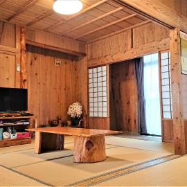 Cottage Yakusugi House，位于屋久岛的酒店