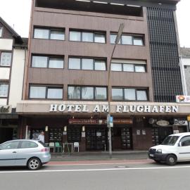 Hotel Am Flughafen,位于科隆的酒店