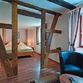 Hotel Gästehaus auf der Lay，位于拜尔施泰因的酒店