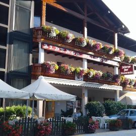 Albergo Bellavista,位于卡斯泰洛泰西诺的酒店