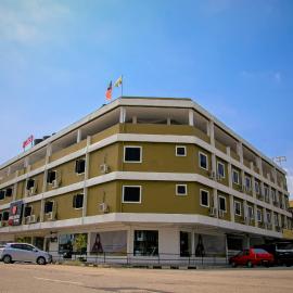 Apple Suites Hotel，位于实兆远的酒店