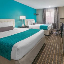 Howard Johnson by Wyndham Near Schlitterbahn,位于新布朗费尔斯的酒店