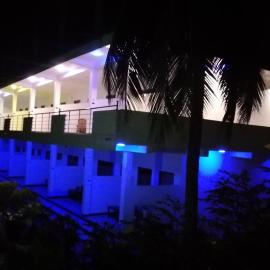 Sea Zone Hotel Nilaveli，位于尼拉瓦利的酒店