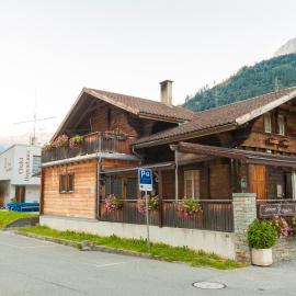 Chalet Stazione Ristorante Pensione，位于波斯基亚沃的酒店