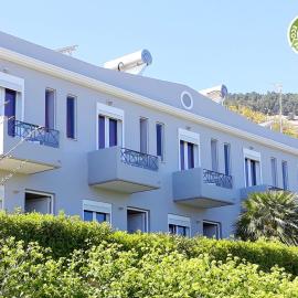 Point Twins Apartments，位于弗隆塔多斯的酒店