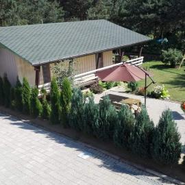 Mustvee Creek Cottage，位于穆斯特韦埃的酒店