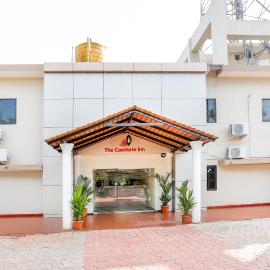 Treebo Comforts Inn, University Road Deralakatte