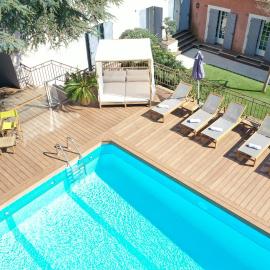 Les Jardins de Cassis - Parking Gratuit & Piscine Chauffée，位于卡西斯的酒店