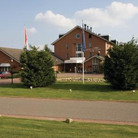 Fletcher Hotel Restaurant Heidehof，位于海伦芬的酒店