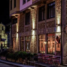 Hotel Castillo del Alba，位于波拉德索米耶多的酒店