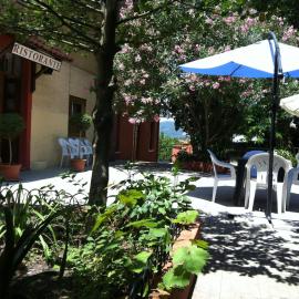 Hotel Moderno，位于阿里特佐的酒店