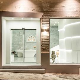 Byzantio City Hotel，位于提诺斯的酒店