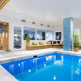 Clarion Hotel Winn，位于耶夫勒的酒店