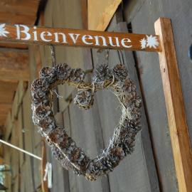 Hôtel Chalet Le Caribou，位于雷塞兹的酒店