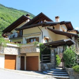 Villetta Nembra，位于埃多洛的酒店