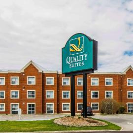 Quality Suites，位于魁北克市的酒店
