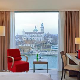 H4 Hotel Solothurn，位于索洛图恩的酒店