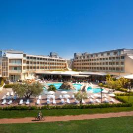 Aminess Vival Maestral Hotel，位于诺维格勒伊斯特拉的酒店