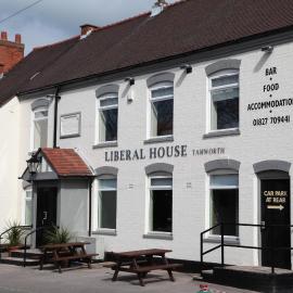 Liberal House Tamworth，位于塔姆沃思的酒店