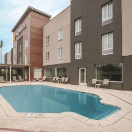 La Quinta by Wyndham New Cumberland - Harrisburg,位于新坎伯兰的酒店