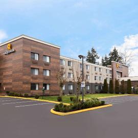 La Quinta Inn by Wyndham Everett，位于埃弗里特的酒店