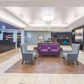 La Quinta by Wyndham Tulsa Airport / Expo Square,位于塔尔萨的酒店