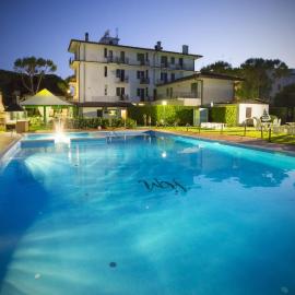 Hotel Marilù，位于伊拉克里亚马勒的酒店