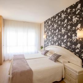 Hotel Ciudad De Calahorra，位于卡拉奥拉的酒店