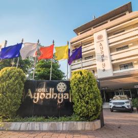 Hotel Ayodhya，位于戈尔哈布尔的酒店