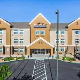 Baymont by Wyndham Albuquerque Airport，位于阿尔伯克基的酒店