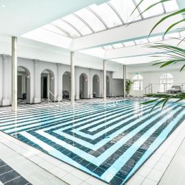 Strandhotel Ahlbeck，位于塞巴特阿尔贝克的酒店