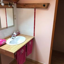 Mountain Vacances - Maison Rachou，位于Lanne-en-Barétous 的酒店