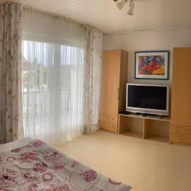Schöne Zimmer im Zentrum Leben，位于奥芬堡的酒店