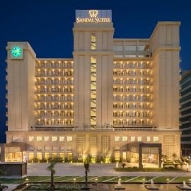 Sandal Suites by Lemon Tree Hotels，位于诺伊达的酒店