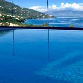 Villa Renata Gold - Private Pool, Free Parking & Sea View
