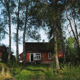 Allika-Löövi Sauna Cabin，位于Suure-Jaani的酒店
