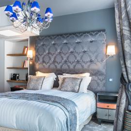 BRIT HOTEL PRIVILEGE LISIEUX - La Villa des Arts,位于利雪的酒店