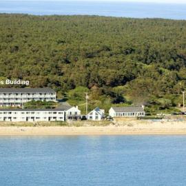 Horizons Beach Resort，位于北特鲁罗的酒店