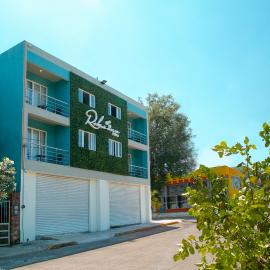 Relax Inn Suites，位于圣安德烈斯-图斯特拉的酒店
