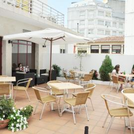 Hostal Mourelos，位于格罗韦的酒店