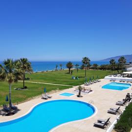 Natura Beach Hotel And Villas，位于波利斯的酒店