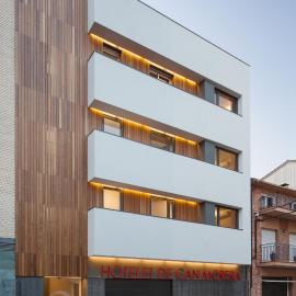 Apartaments i habitacions Can Morera Olot，位于奥洛特的酒店