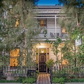Captains Retreat Apartments and Cottages，位于威廉斯敦的酒店