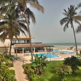 Sunset Beach Hotel，位于Sere Kunda NDing的酒店